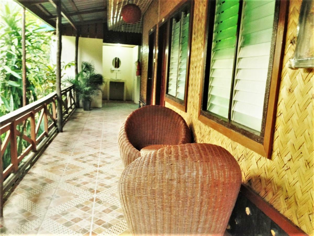 Antonio Village Pension And Cafe เอลนิโด ภายนอก รูปภาพ